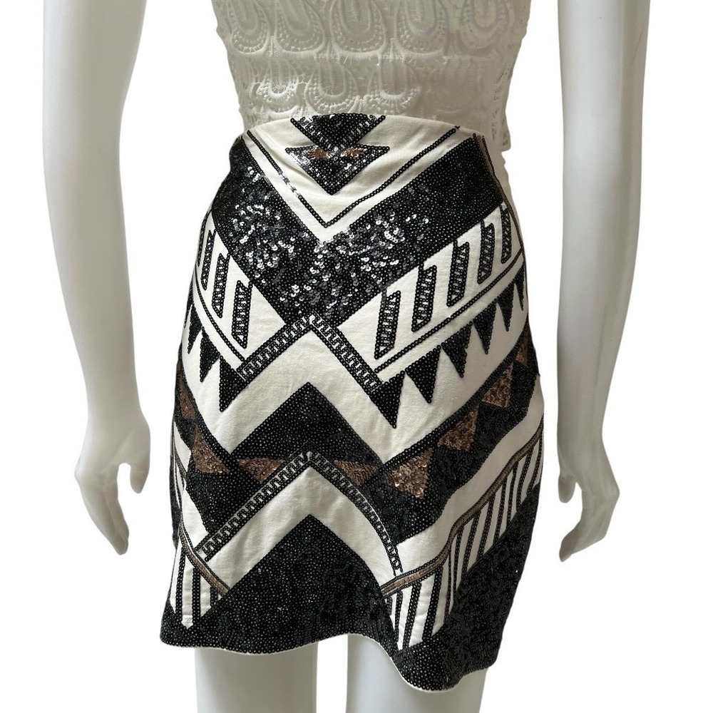 Express Sequin Mini Skirt Black White Aztec Tribal Print Art Deco Size Large - Picture 13 of 16